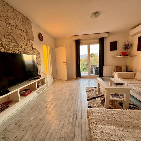 Mala Oaza Apartment Cacak Ngoại thất bức ảnh